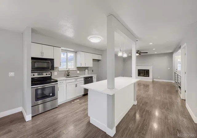 4th image of 11046 Livingston Dr, Northglenn, CO 80234 | MLS# 3625703