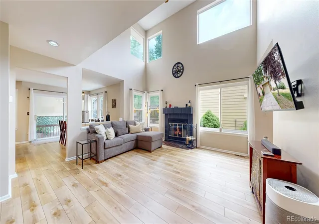 Homes for sale in Centennial, CO | 2161 E Phillips Ln, Centennial, CO 80122 | MLS# 4369757