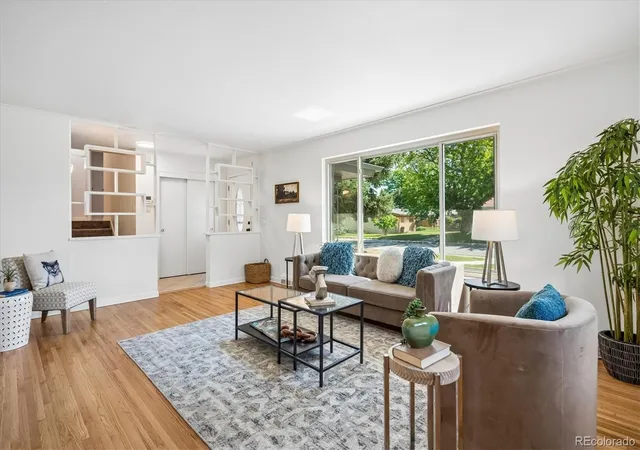 Photo 4 of Single family home for sale at 121 S Chase St, Lakewood, CO 80226 | MLS# 9221494 | Listing updated on 2026-08-25