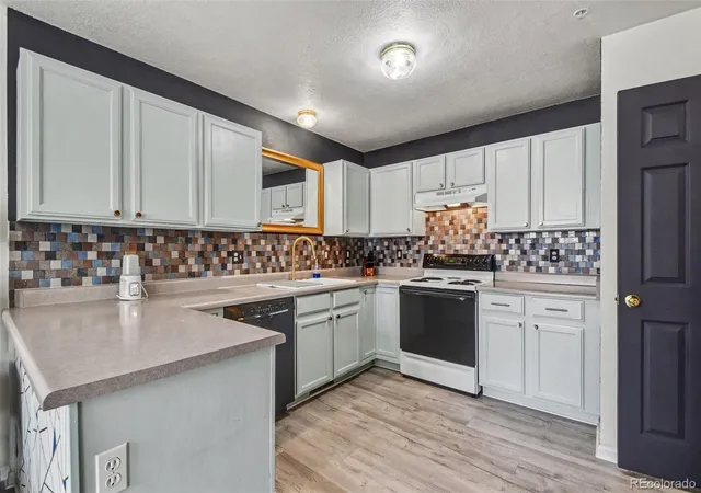 Homes for sale in Longmont, CO | 1601 Great Western Dr #Q4, Longmont, CO 80501 | MLS# 5878258