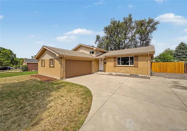 Photo 1 of Single family home for sale at 328 Troy St, Aurora, CO 80011 | MLS# 5543375 | Listing updated on 2026-09-08