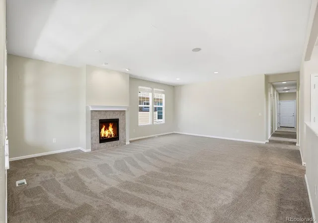 5th image of 5697 Gore Range Ct, Golden, CO 80403 | MLS# 8367310
