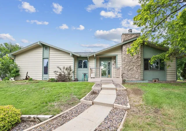 Photo 4 of Single family home for sale at 8 Walter Way, Broomfield, CO 80020 | MLS# 9100736 | Listing updated on 2026-09-12