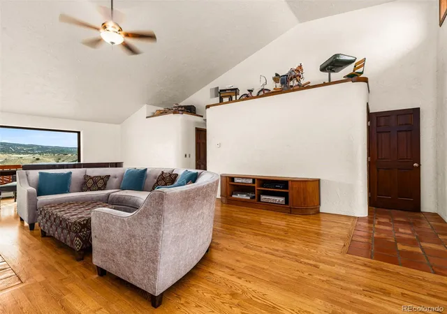 2nd image of 1064 Ridgeview Pl, Canon City, CO 81212 | MLS# 8008165