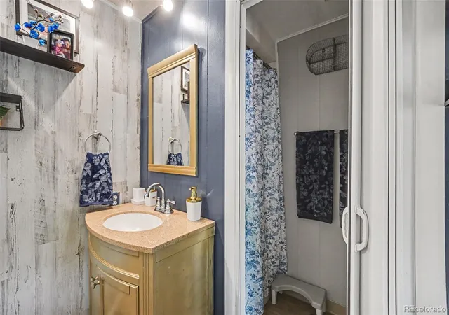 Photo 9 of Manufactured home for sale at 6825 W Mississippi Ave, Lakewood, CO 80226 | MLS# 5194025 | Listing updated on 2026-08-21