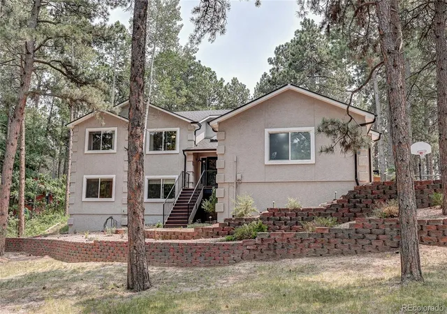 Homes for sale in Monument, CO | 20045 Lost Arrowhead Dr, Monument, CO 80132 | MLS# 3621285