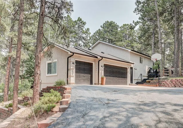 Homes for sale in Monument, CO | 20045 Lost Arrowhead Dr, Monument, CO 80132 | MLS# 3621285