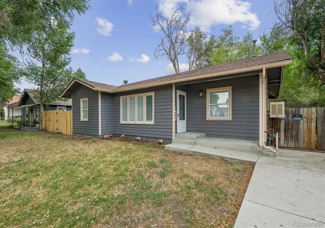 Homes for sale in Lakewood, CO | 1220 Upham St, Lakewood, CO 80214 | MLS# 6185826