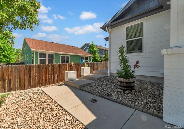 Photo 3 of Single family home for sale at 5564 Laredo St, Denver, CO 80239 | MLS# 2743760 | Listing updated on 2026-09-03