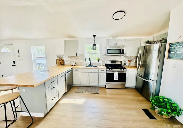 Photo 3 of Manufactured home for sale at 115 Ponderosa Cir, Golden, CO 80401 | MLS# 9709828 | Listing updated on 2026-09-14