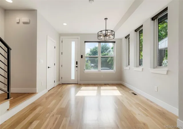 Listing Photo 5 - Condo for sale in building located at 1385 Raleigh St, Denver, CO 80204 - Unit #101