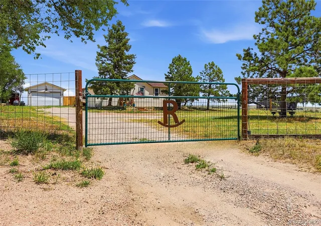 Homes for sale in Peyton, CO | 18420 Manitou St, Peyton, CO 80831 | MLS# 5383452