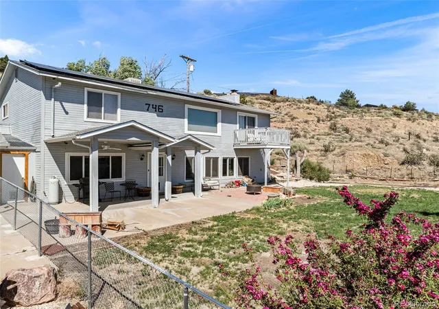 1st image of 746 Dozier Ave, Canon City, CO 81212 | MLS# 7159731
