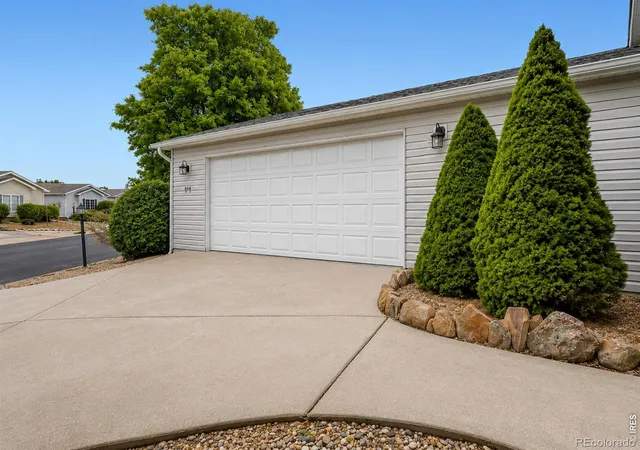 3rd image of 804 Sunchase Dr, Fort Collins, CO 80524 | MLS# IR1062850