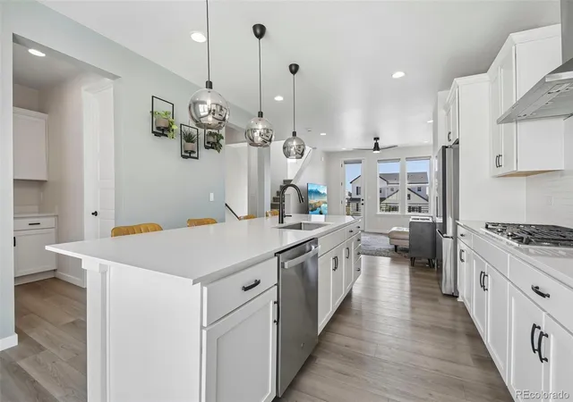 2nd image of 5195 Queen Ct, Arvada, CO 80002 | MLS# 5679645