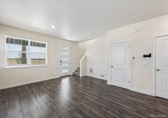 4th image of 21891 E 7Th Ave, Aurora, CO 80018 | MLS# 6875949