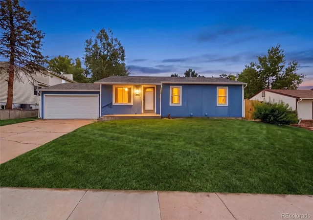 1st image of 978 Pleasant View St, Castle Rock, CO 80104 | MLS# 7255104