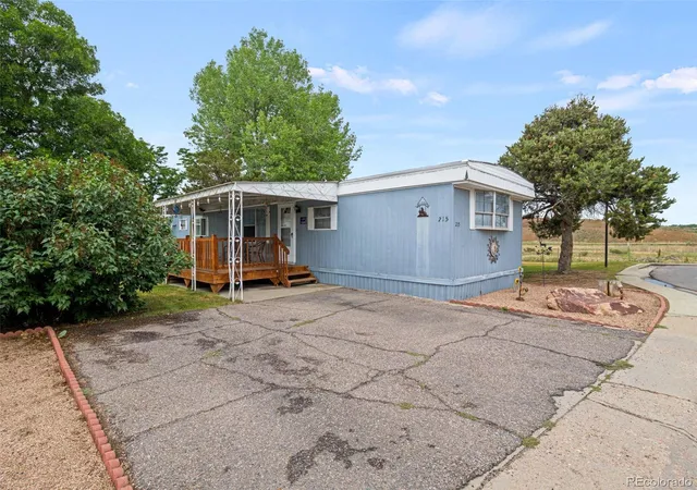 2nd image of 8201 S Santafe Dr, Littleton, CO 80120 | MLS# 2872541