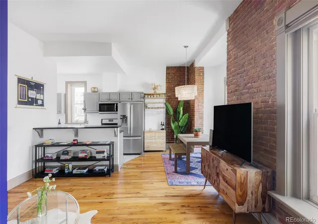 4th image of 814 24Th St #1, Denver, CO 80205 | MLS# 1954308