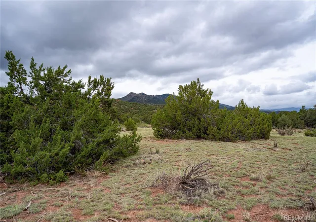1st image of 4 Lot Iron Handle Rd, Penrose, CO 81240 | MLS# 2324385