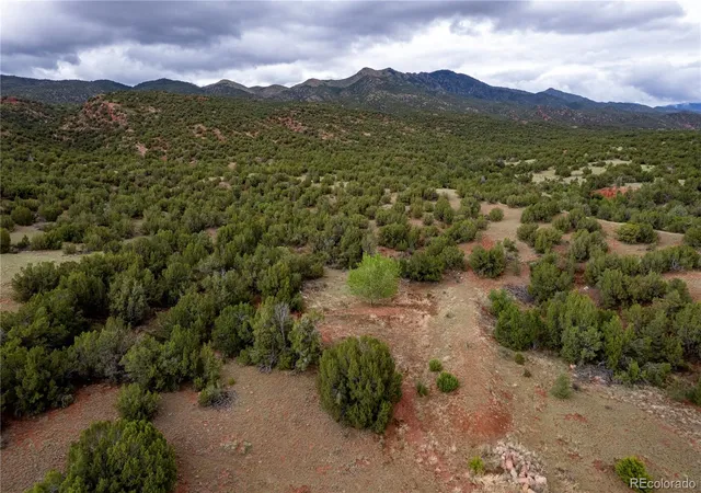 4th image of 4 Lot Iron Handle Rd, Penrose, CO 81240 | MLS# 2324385