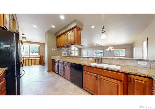 4th image of 261 Solomon Dr, Estes Park, CO 80517 | MLS# IR1062889