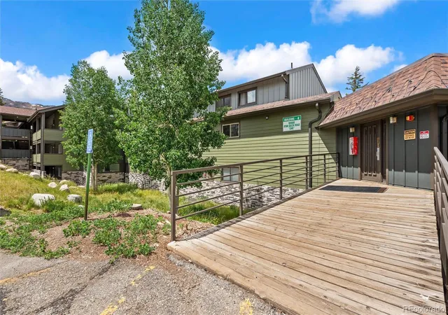 Homes for sale in Silverthorne, CO | 10000 Ryan Gulch Road, Silverthorne, CO 80498 | Houzeo