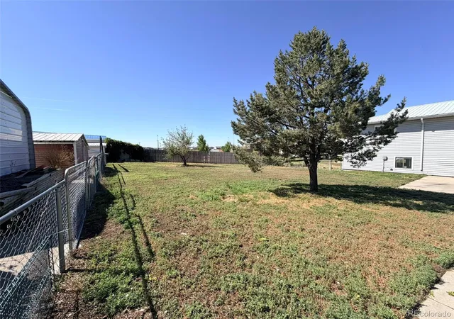 4th image of 140 3Rd Ave, Deer Trail, CO 80105 | MLS# 9436297