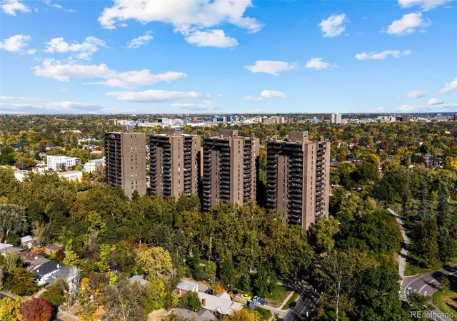 Photo 3 of Condo for sale at 460 S Marion Pkwy #1055, Denver, CO 80209 | MLS# 6790932 | Listing updated on 2026-10-05