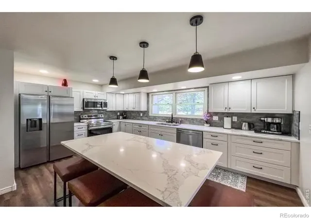 Townhouse for sale at 1460 Front Nine Dr #B, Fort Collins, CO 80525 | MLS# IR1062927
