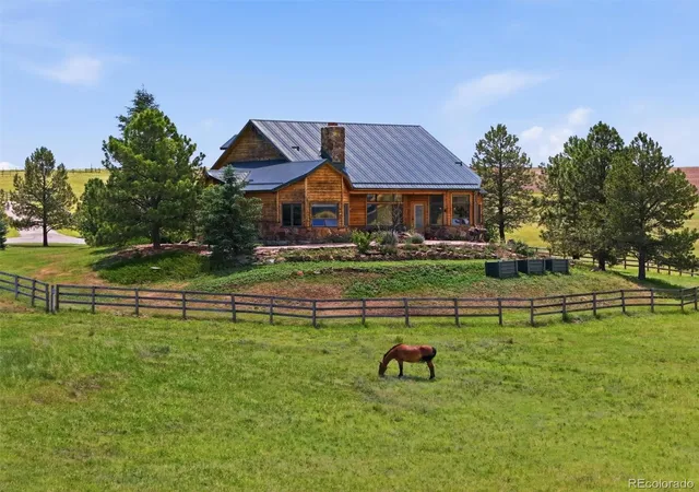 Photo 1 of Mansion for sale at 10 Bozeman Trl, Elizabeth, CO 80107 | MLS# 7702218 | Listing updated on 2026-09-19