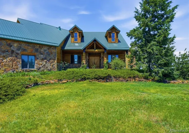 Photo 3 of Mansion for sale at 10 Bozeman Trl, Elizabeth, CO 80107 | MLS# 7702218 | Listing updated on 2026-09-19