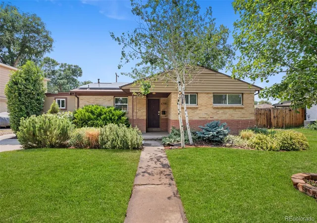 2nd image of 5755 Dudley St, Arvada, CO 80002 | MLS# 9764947