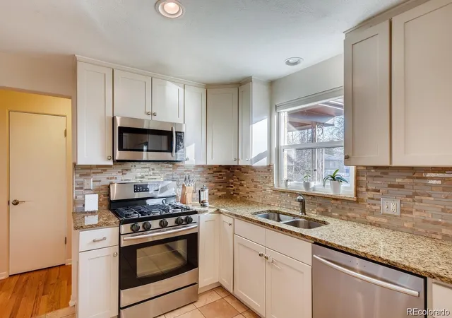 5th image of 5755 Dudley St, Arvada, CO 80002 | MLS# 9764947