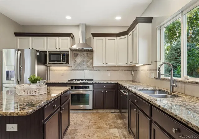 2nd image of 6668 S Killarney Ct, Aurora, CO 80016 | MLS# 1719043
