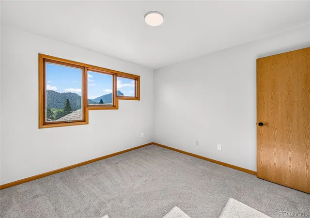 2nd image of 1550 Raven Cir, Estes Park, CO 80517