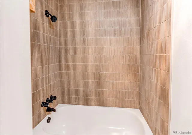3rd image of 1233 N Ogden St, Denver, CO 80218