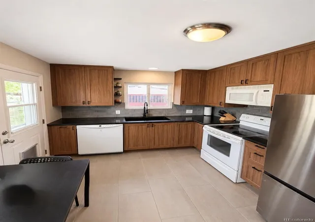 image of 9725 W 41st Ave, Wheat Ridge, CO 80033 | MLS# 8948495
