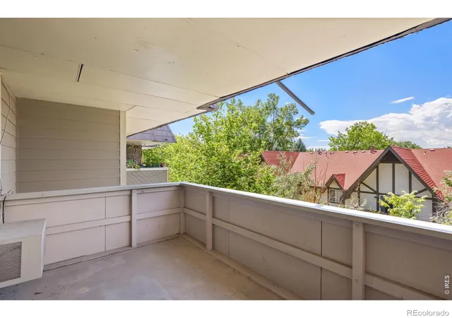 5th image of 3120 Corona Trl, Boulder, CO 80301