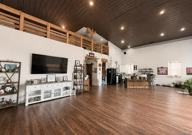1st image of 470 Bowie Rd, Penrose, CO 81240 | MLS# 1703249