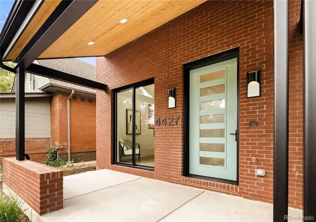 Photo 2 of Single family home for sale at 4427 Zuni St, Denver, CO 80211 | MLS# 8916932 | Listing updated on 2026-10-22