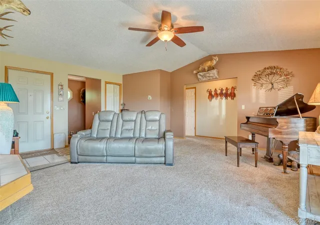 image of 15680 Eastonville Rd, Elbert, CO 80106 | MLS# 9180200