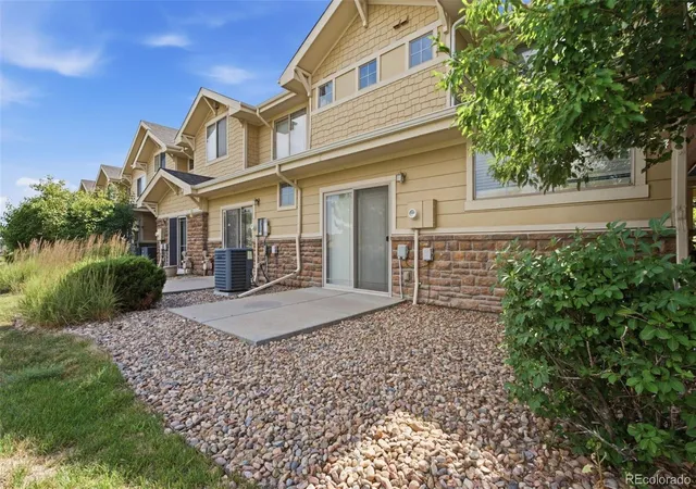 3rd image of 9788 Cherry Ln, Denver, CO 80229 | MLS# 4389549