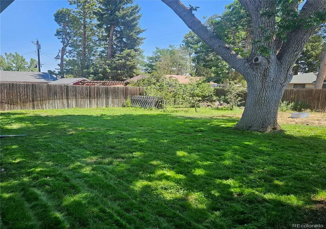Photo 4 of Single family home for sale at 5740 S Fox St, Littleton, CO 80120 | MLS# 8034053 | Listing updated on 2026-09-02
