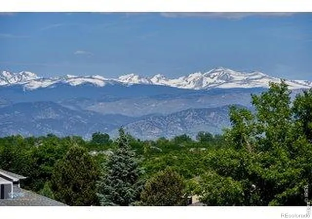 Photo 3 of Single family home for sale at 2313 Glacier Ct, Lafayette, CO 80026 | MLS# IR1062969 | Listing updated on 2026-08-18