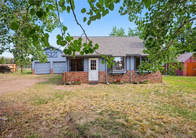 Homes for sale in Conifer, CO | 27887 Richmond Hill Rd, Conifer, CO 80433 | MLS# 2517014