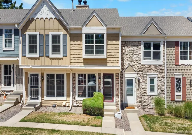 Homes for sale in Aurora, CO | 15497 E Louisiana Ave, Aurora, CO 80017 | MLS# 8695337