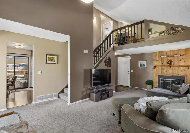 1st image of 16130 E Rice Pl #B, Aurora, CO 80015 | MLS# 7000349