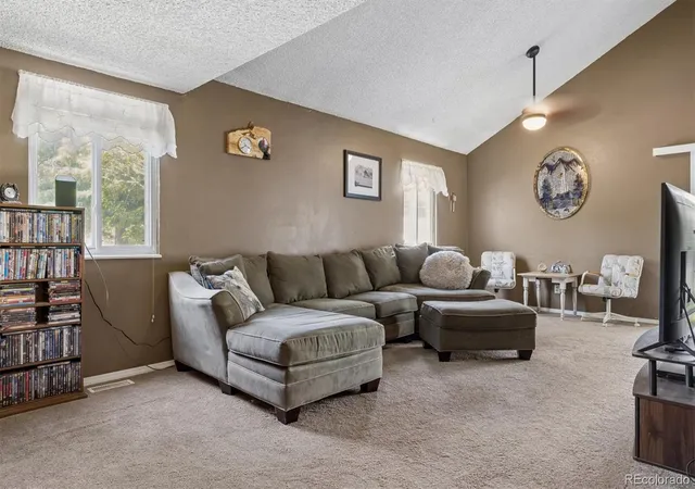 2nd image of 16130 E Rice Pl #B, Aurora, CO 80015 | MLS# 7000349