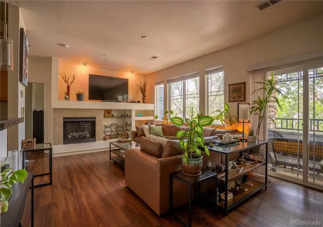 3rd image of 9300 E Florida Ave #105, Denver, CO 80247 | MLS# 3886724